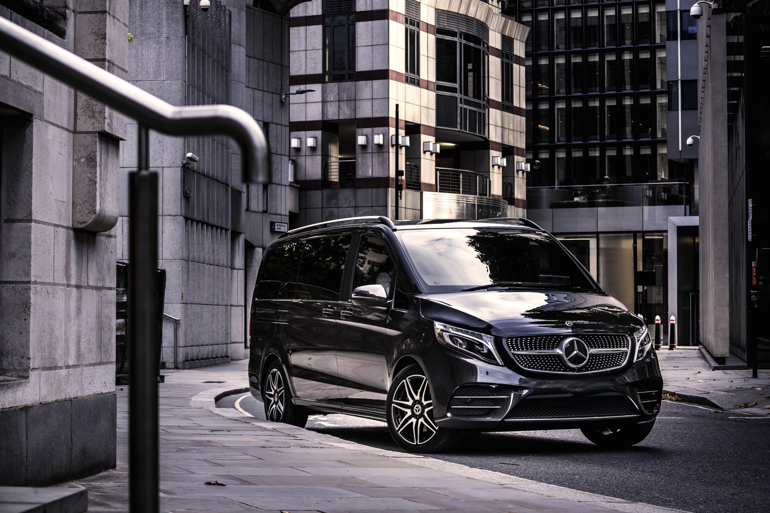 Mercedes-Benz V-class Long 2020-2024гг — изображение 2