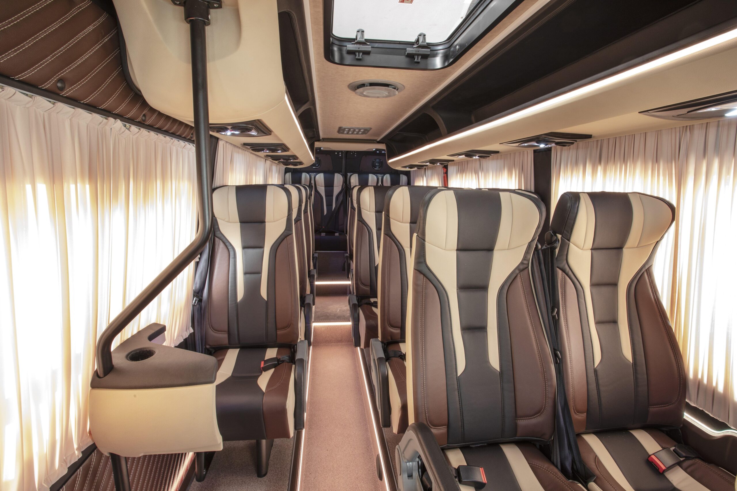 Mercedes-Benz Sprinter W907 2019-2023гг — изображение 6