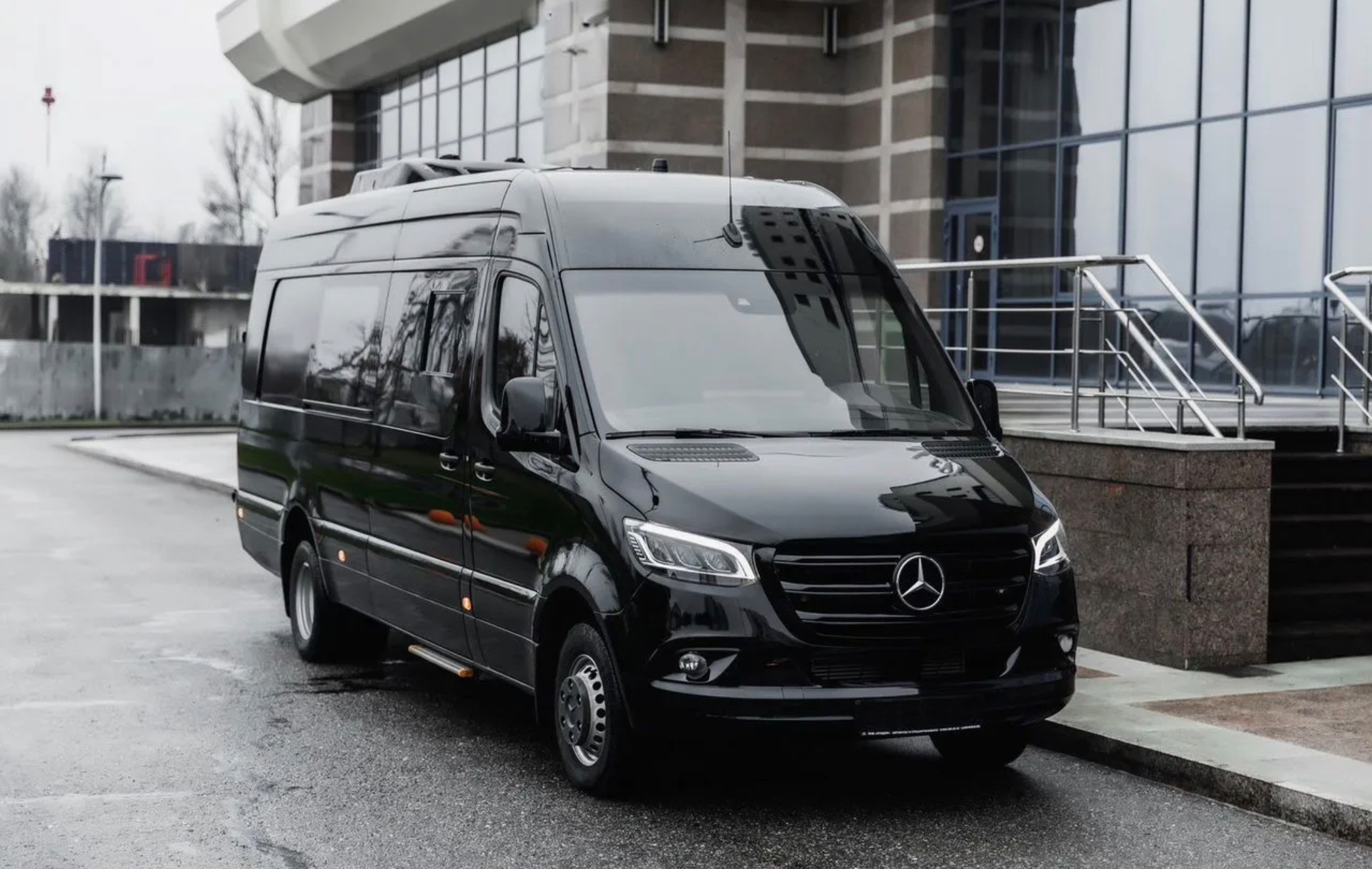 Mercedes-Benz Sprinter W907 2023г — изображение 2